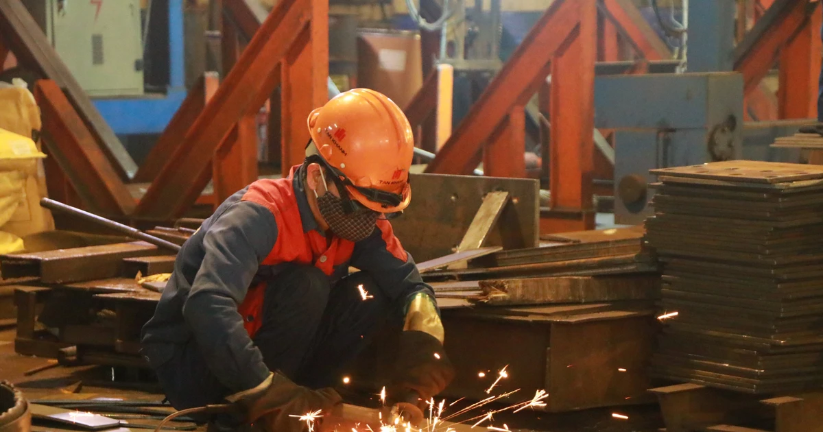 Thái Nguyên tăng trưởng kinh tế bứt phá từ công nghiệp đến xuất nhập khẩu