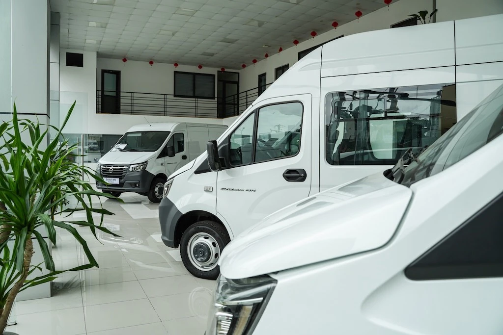 Chủ xe phải chạy 40–50 km để bảo dưỡng: Ai chịu trách nhiệm?