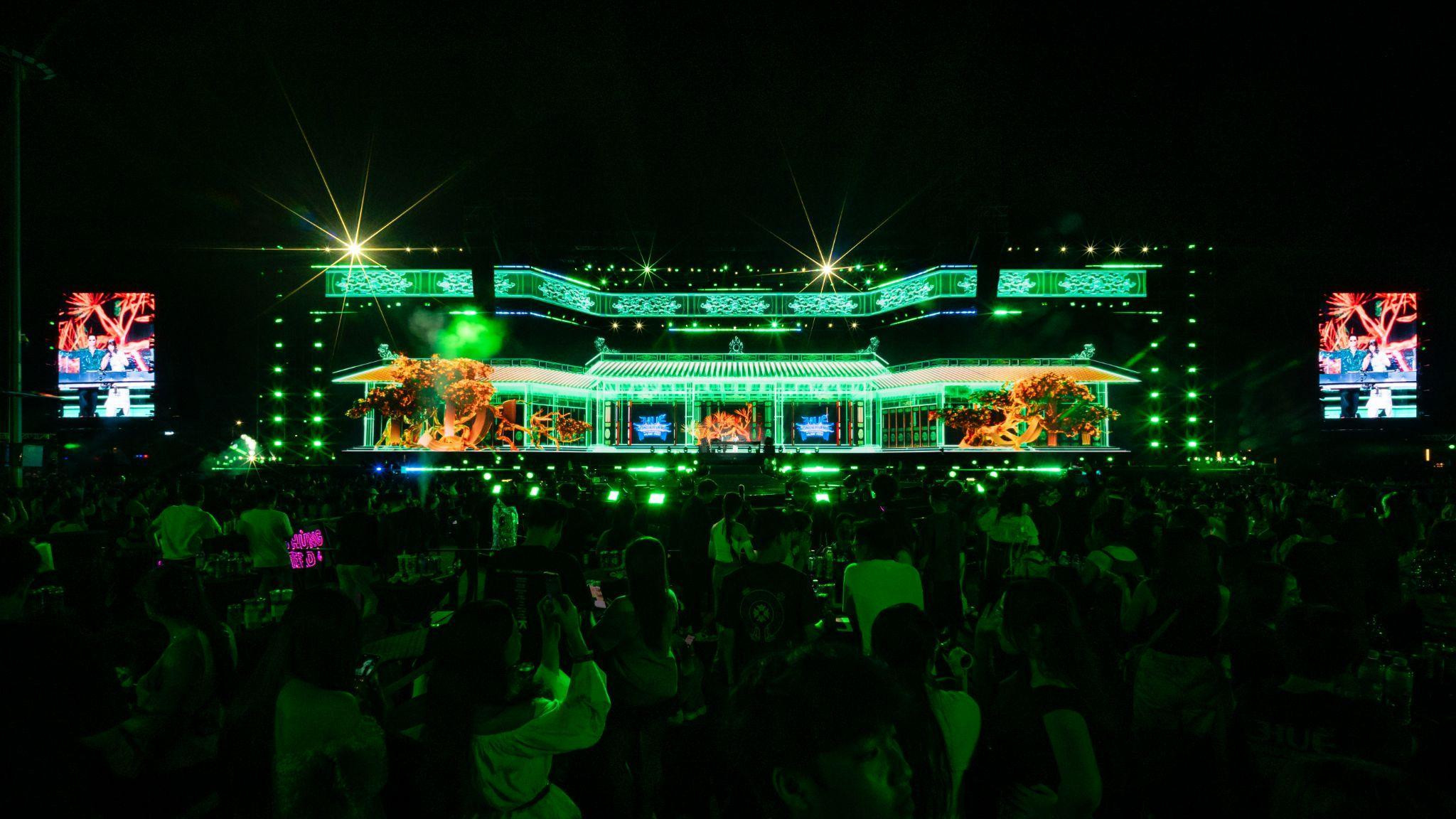 Huế Wonderverse Music Fest khép lại: khi công nghệ đa giác quan nâng tầm di sản âm nhạc