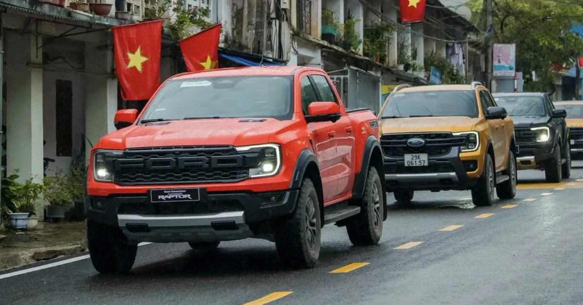 Ford Ranger triệu hồi vì lỗi túi khí trụ B: Chủ xe cần làm gì ngay?