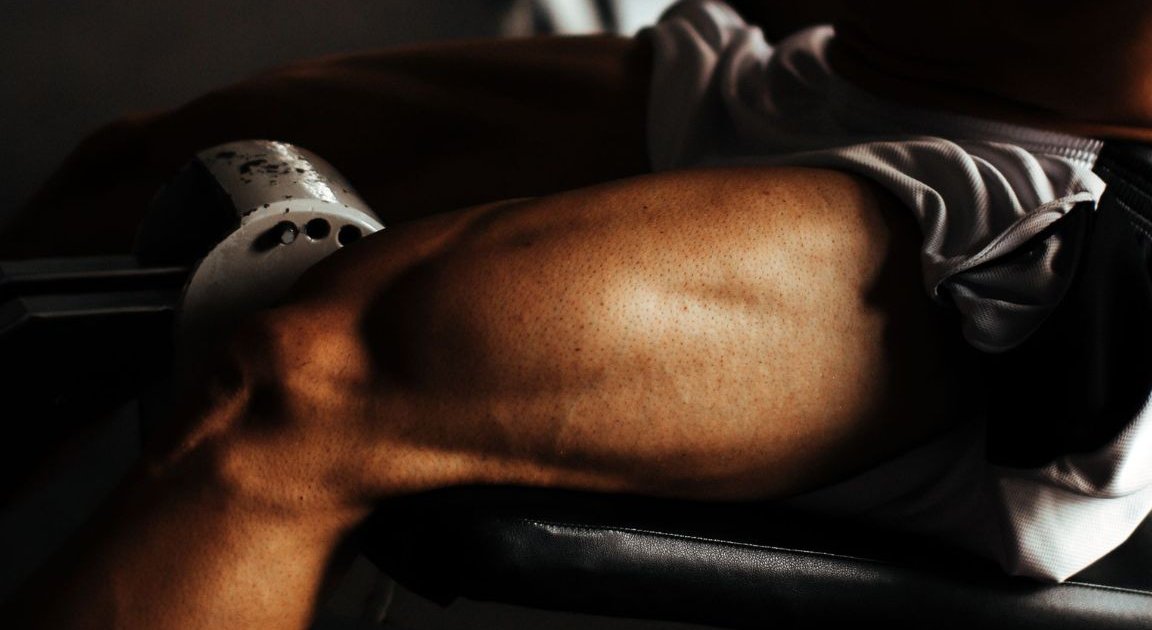 Xây dựng cơ bắp hiệu quả: từ body recomposition đến kỹ thuật tập chuẩn