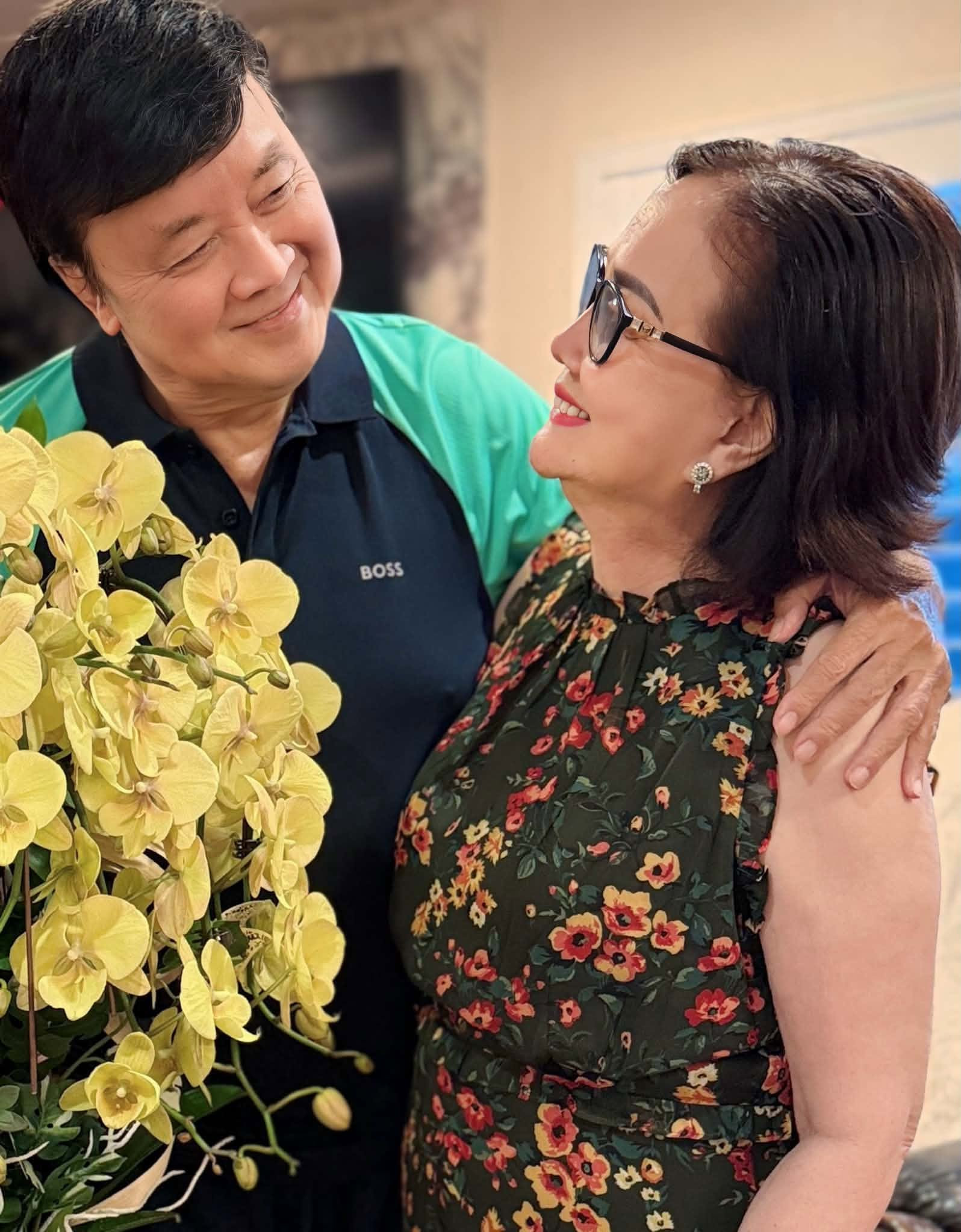 Tuấn Ngọc, Bảo Quốc, Hoài Thanh: nghệ sĩ Việt xa quê ở tuổi U.80