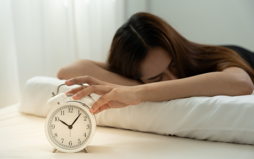 Giao mùa dễ đau đầu và mệt mỏi: dưỡng sinh và 5 thực phẩm nên ưu tiên