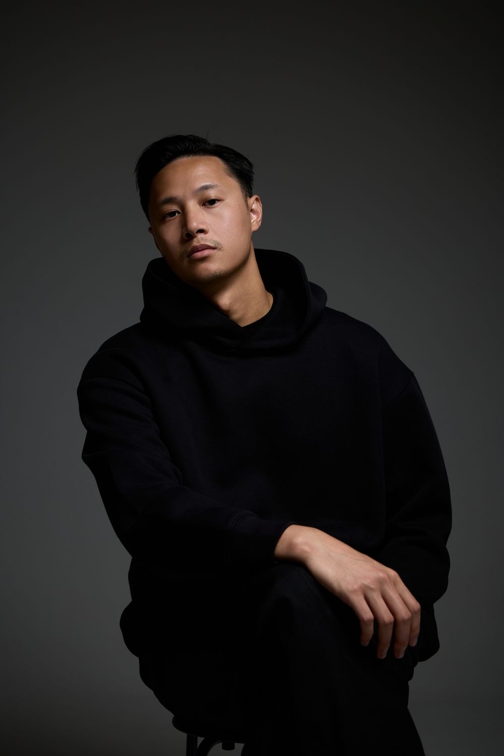 Nhạc sĩ BTS đối đầu hit-maker Việt trong cuộc săn bài hát Eurovision