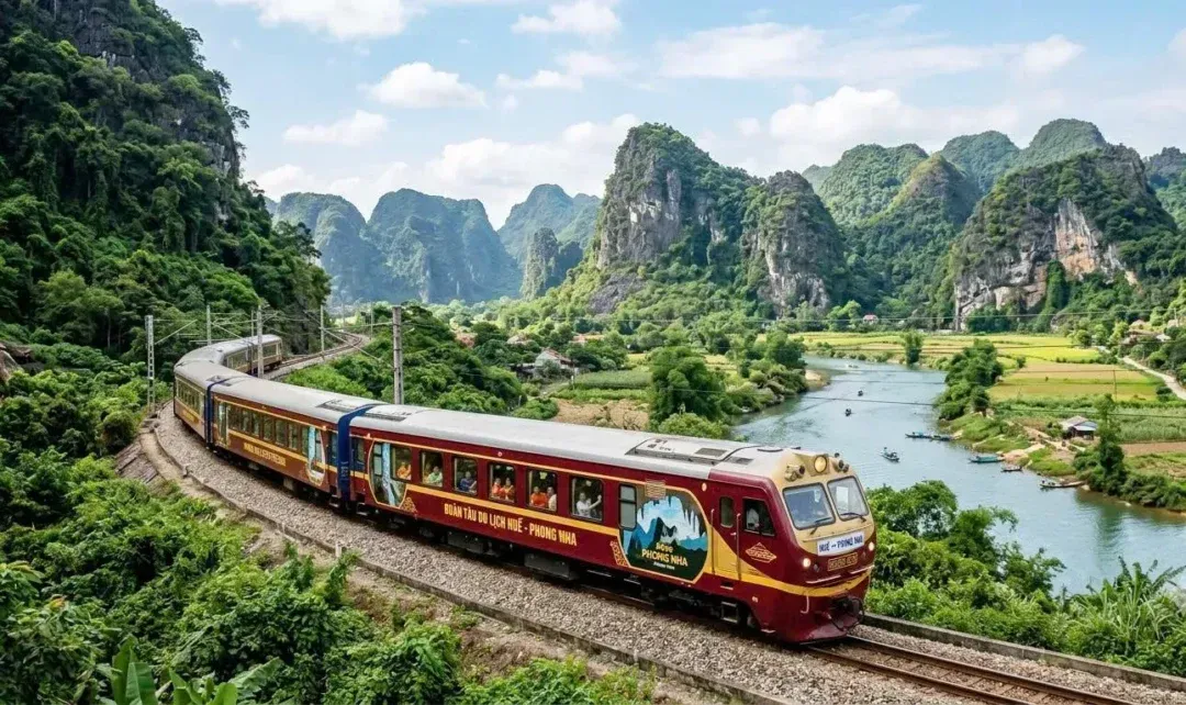 Giảm đến 40% vé tàu giường nằm: Có đáng mua?