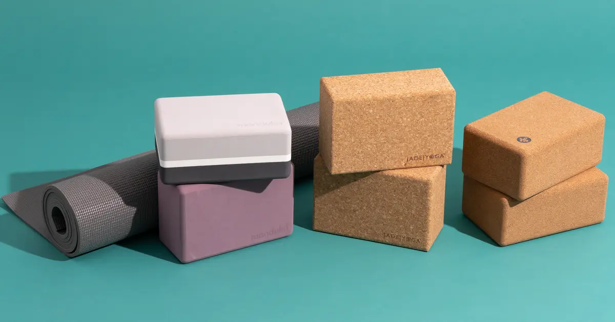 Hướng dẫn chọn khối yoga giá tốt cho người mới: Cork tự nhiên hay EVA foam?