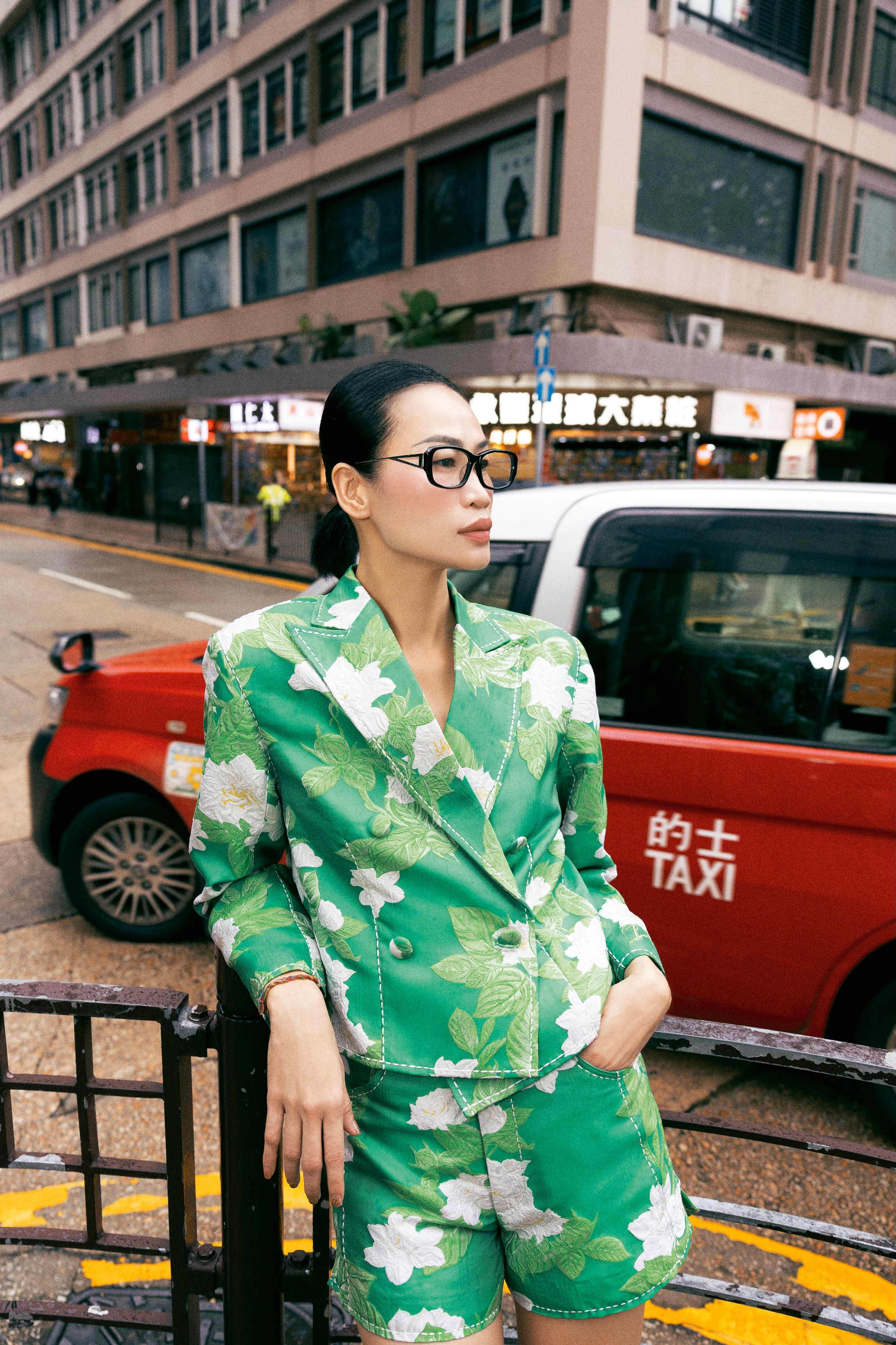 VUNGOC&SON nhuộm sắc Hồng Kông bằng Pop Art và street style