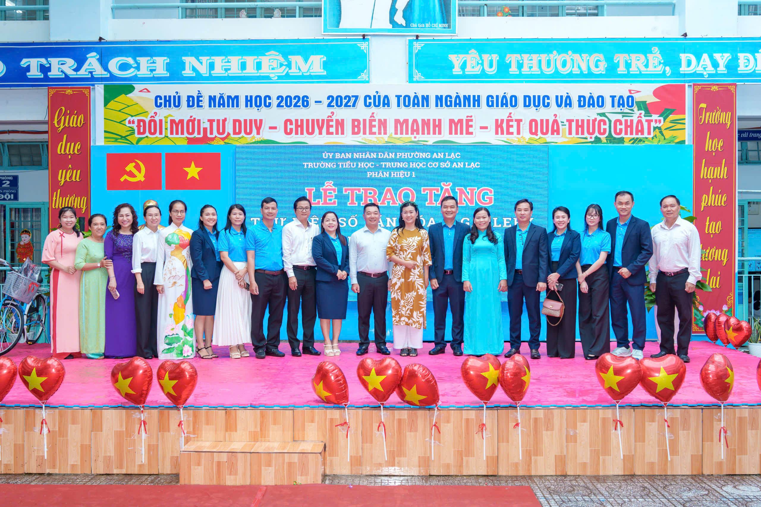 Khi thiếu sách bài tập: khủng hoảng hay cơ hội đổi mới học liệu?