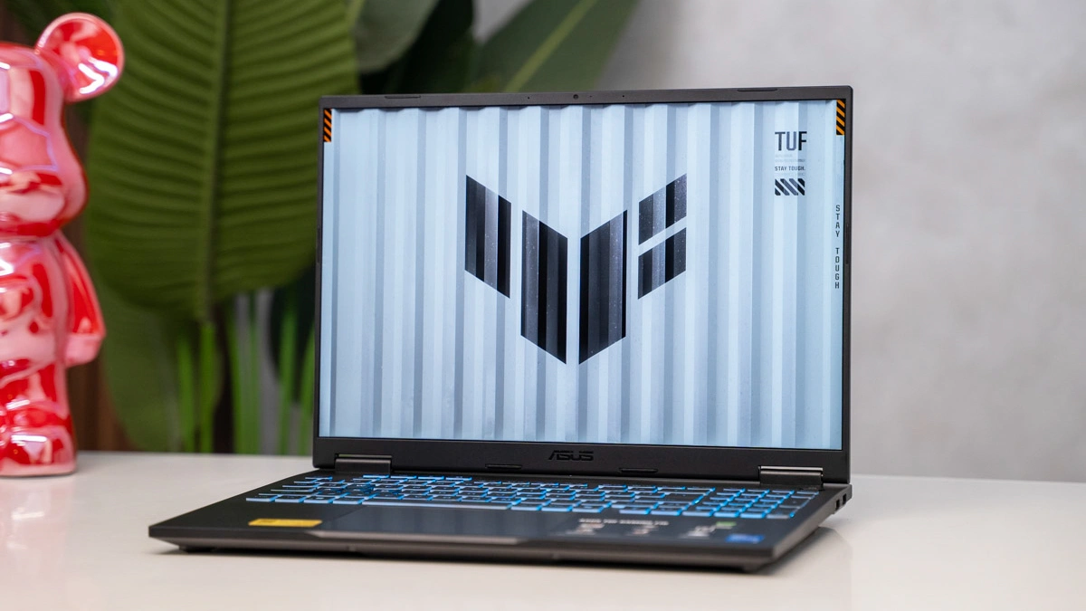 RTX 5050 vs RTX 5060 Laptop Gaming: Nên chọn GPU nào?