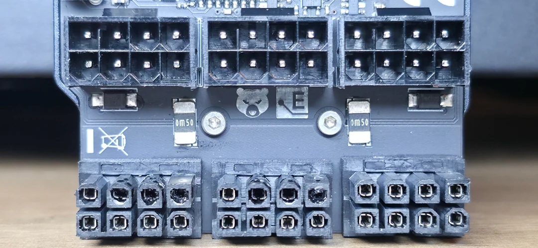Cổng nguồn PCIe 8-pin và 16-pin: Nguy cơ nóng chảy và cách tự bảo vệ dàn PC