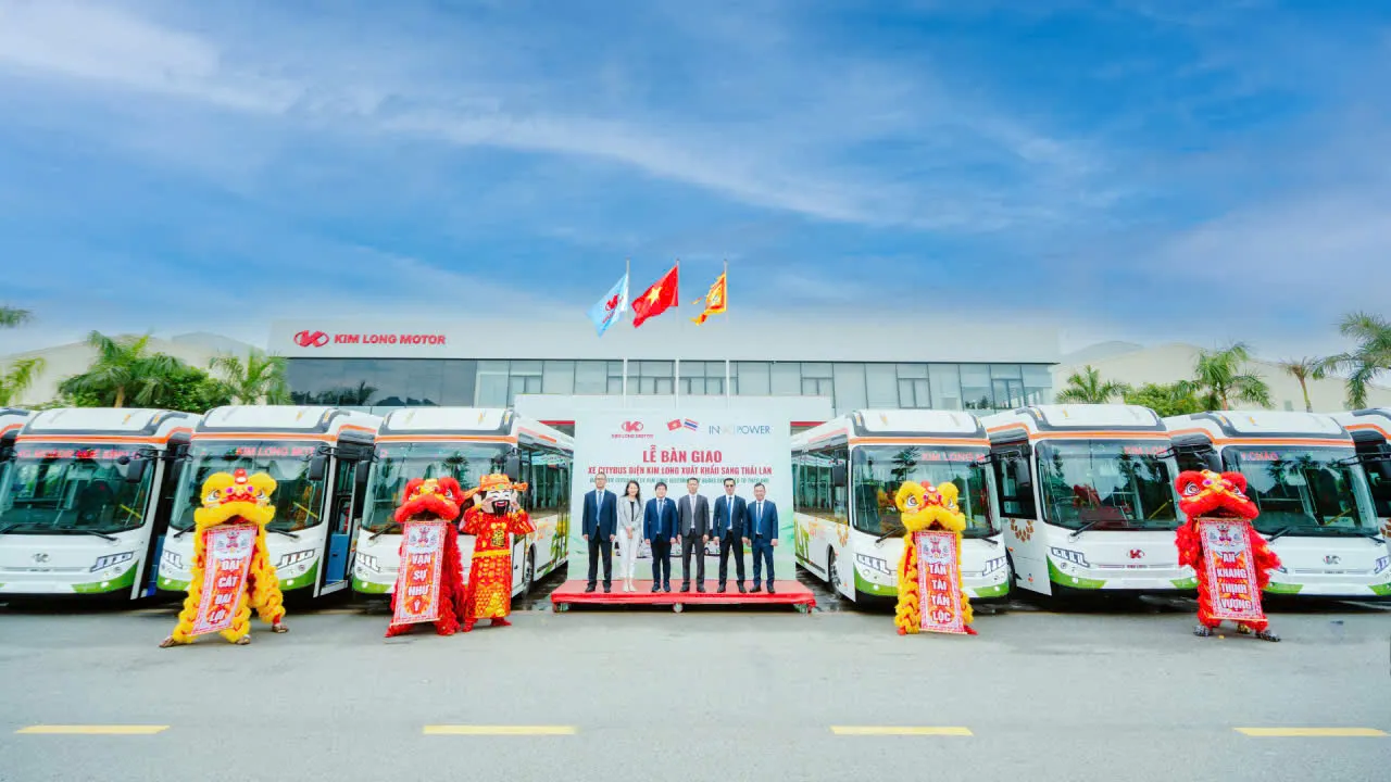 Xe buýt điện Việt Nam xuất khẩu Thái Lan: bước ngoặt cạnh tranh khu vực