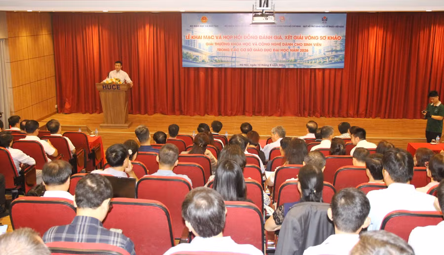 Cuộc thi công nghệ sinh viên: Thế hệ trẻ bước vào sân chơi AI, robot, IoT