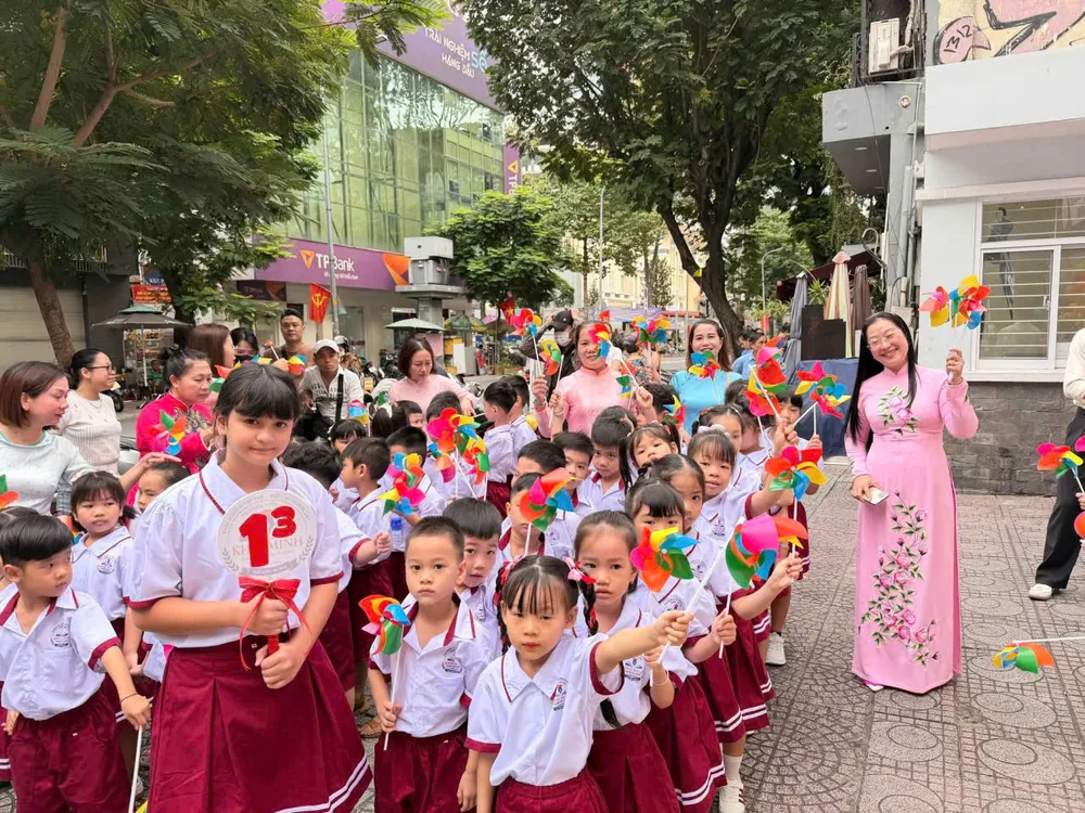 Tiếp sức đến trường: Khi khai giảng trở thành mùa sẻ chia