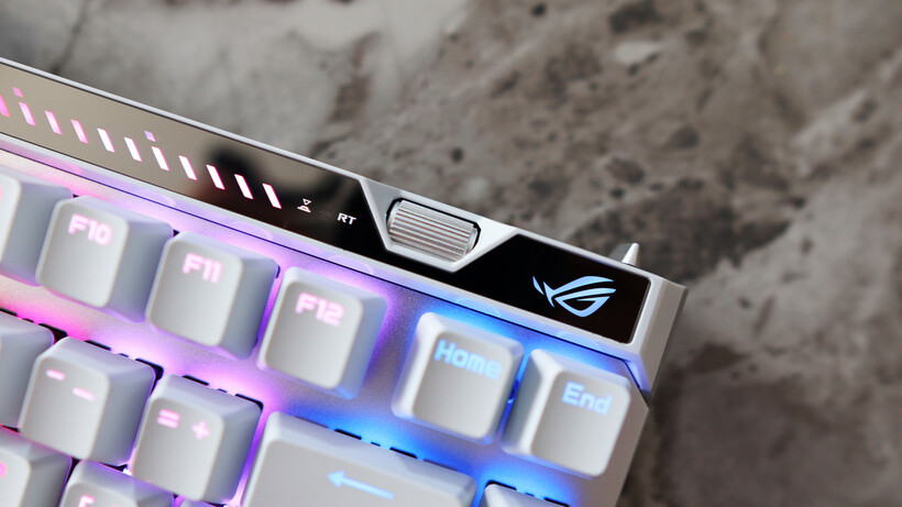 Asus ROG Falchion Ace 75 HE vs Tecware Spectre 75: Bàn phím gaming 75% nào đáng tiền?