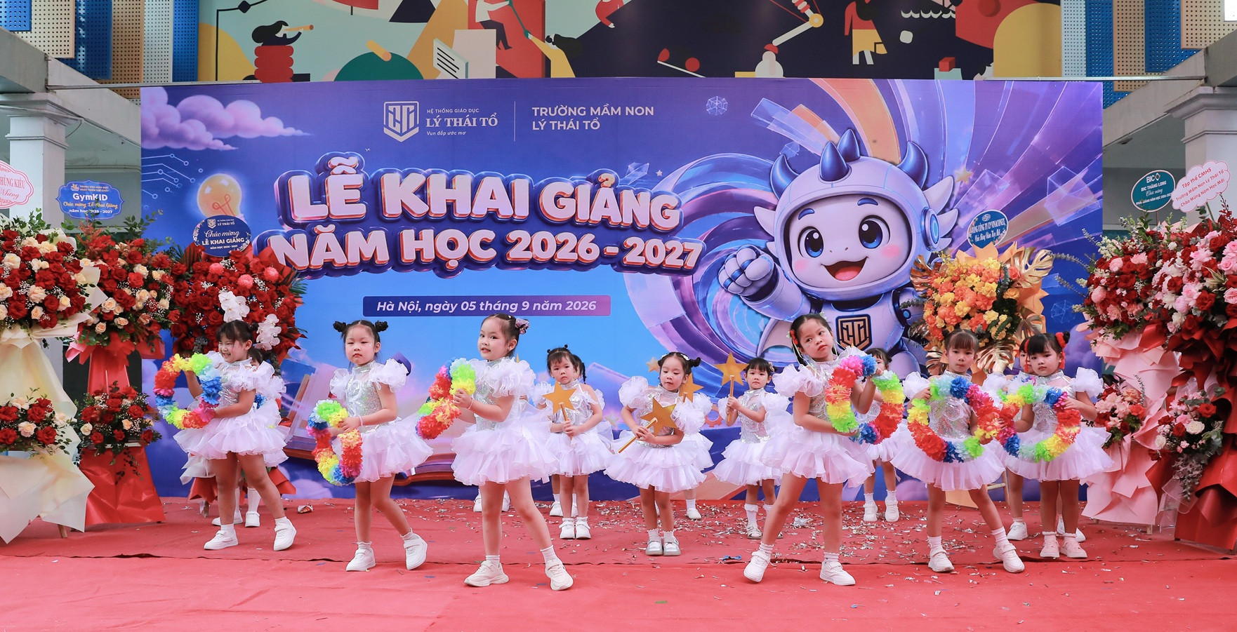 Hệ thống Lý Thái Tổ khai giảng với bước ngoặt công nghệ và hội nhập