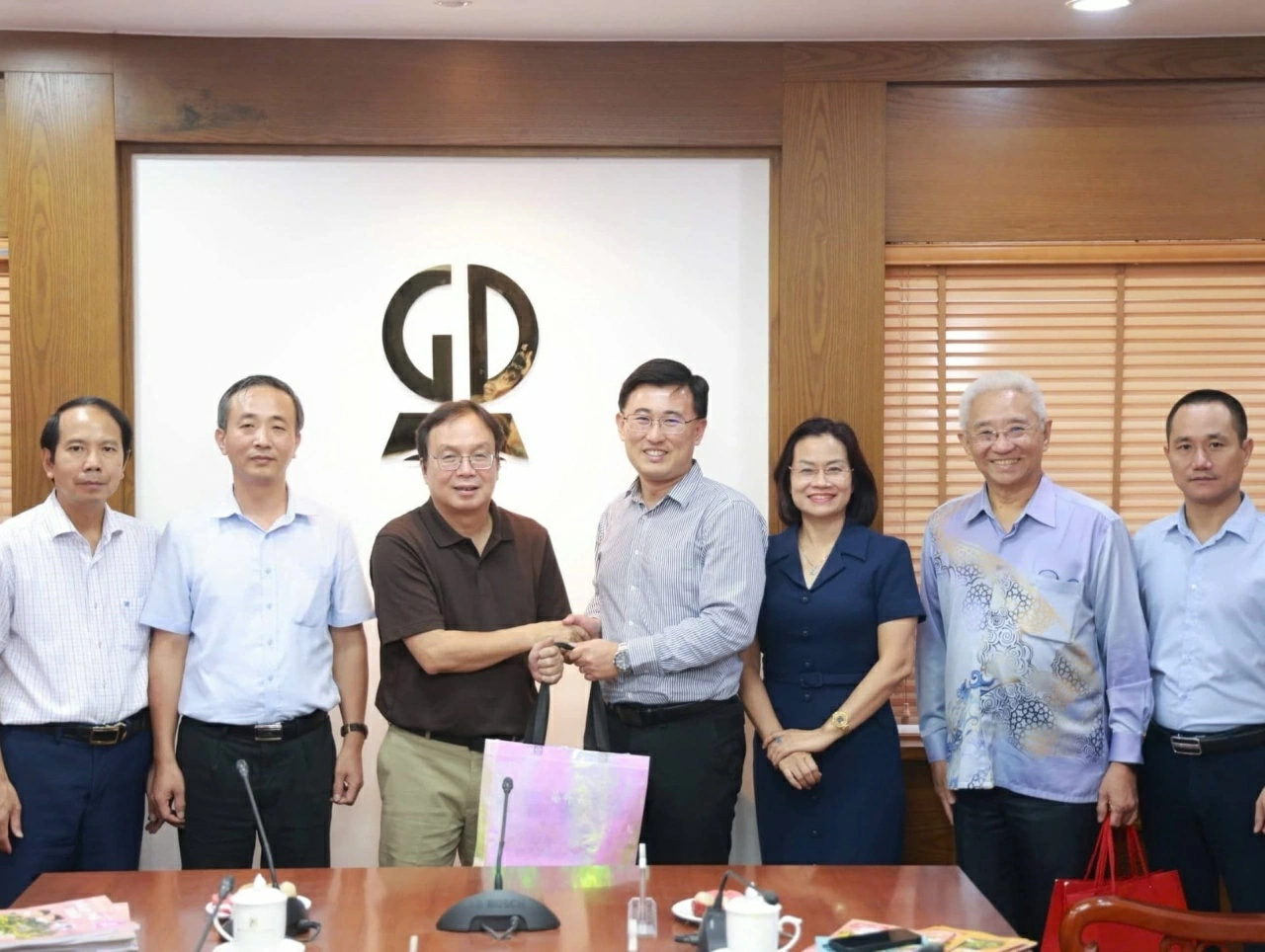 FPT và đại học PETRONAS lập phòng AI năng lượng: bước ngoặt khu vực