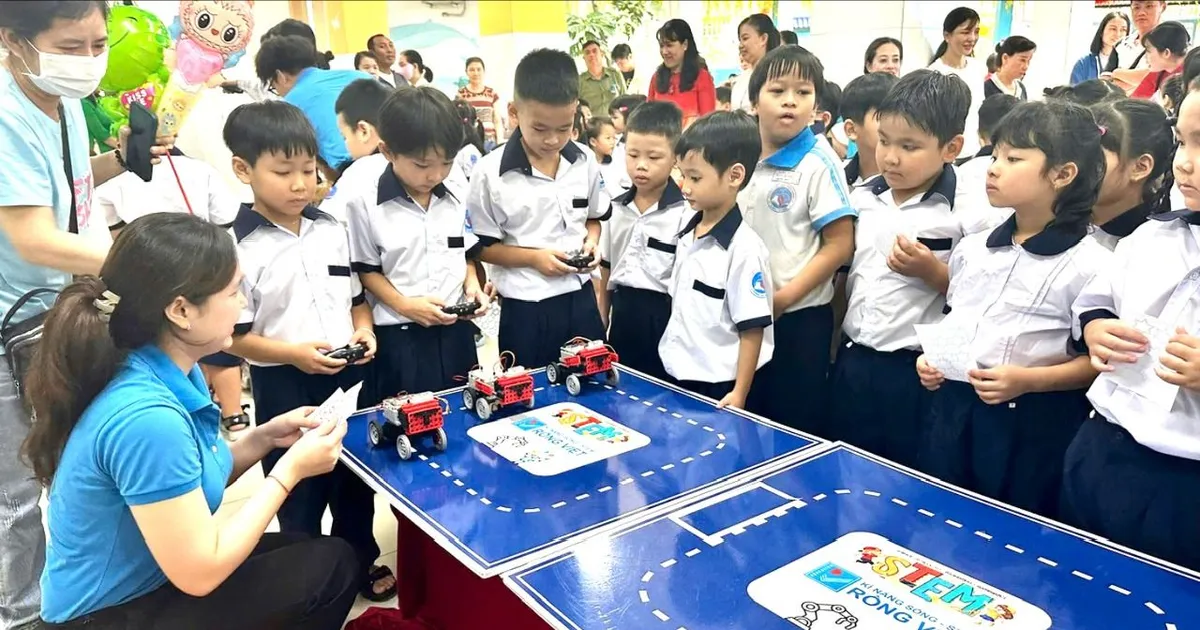 Giáo dục STEM trong trường: Đừng để thiết bị lấn át mục tiêu học tập