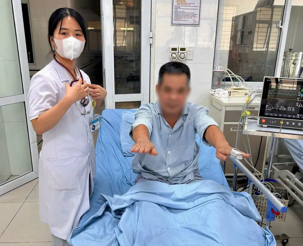 Bác sĩ giải thích hai kỹ thuật sống còn trong can thiệp đột quỵ cấp tính