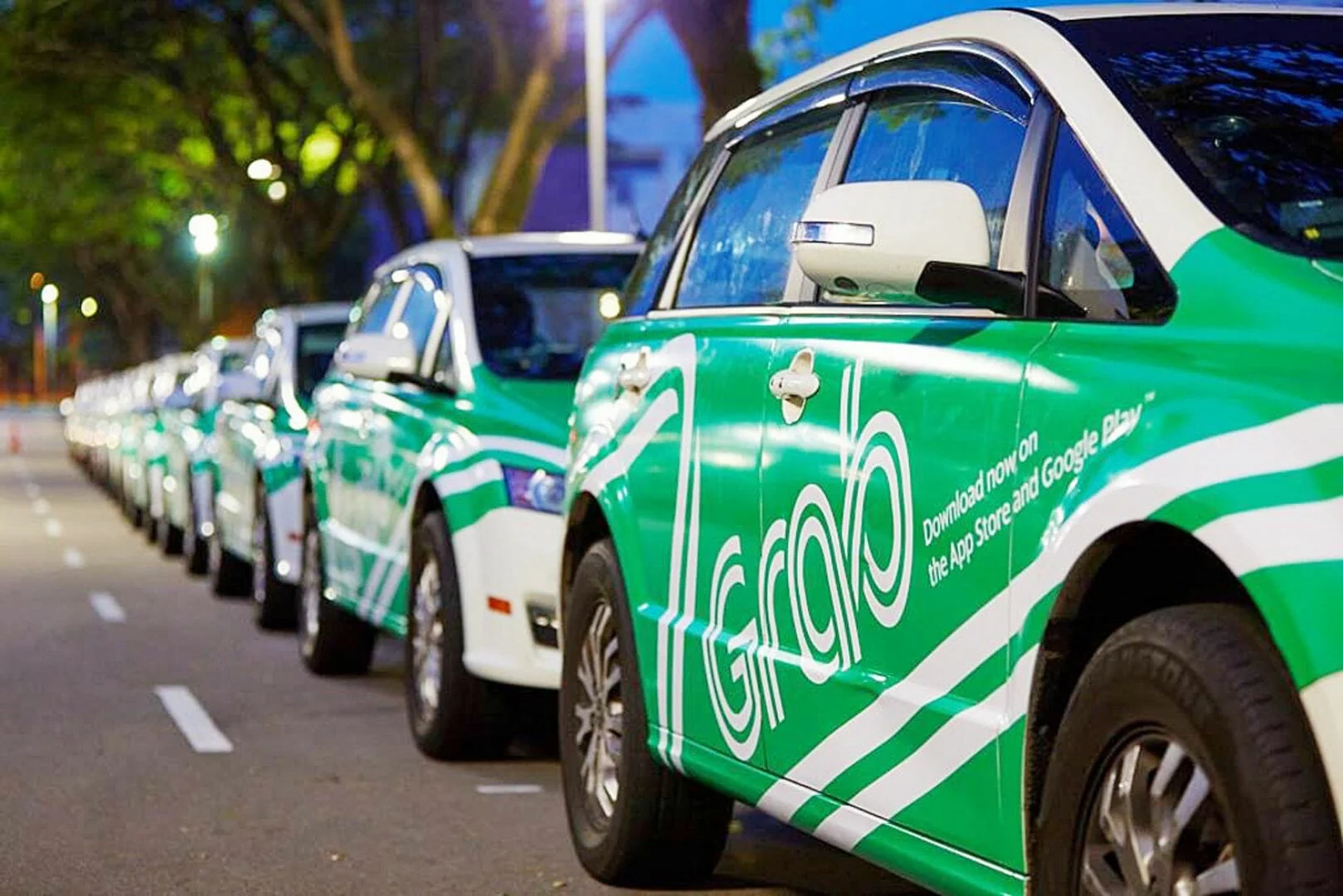 Samsung và Grab: Hai hướng mở rộng công nghệ tại Việt Nam