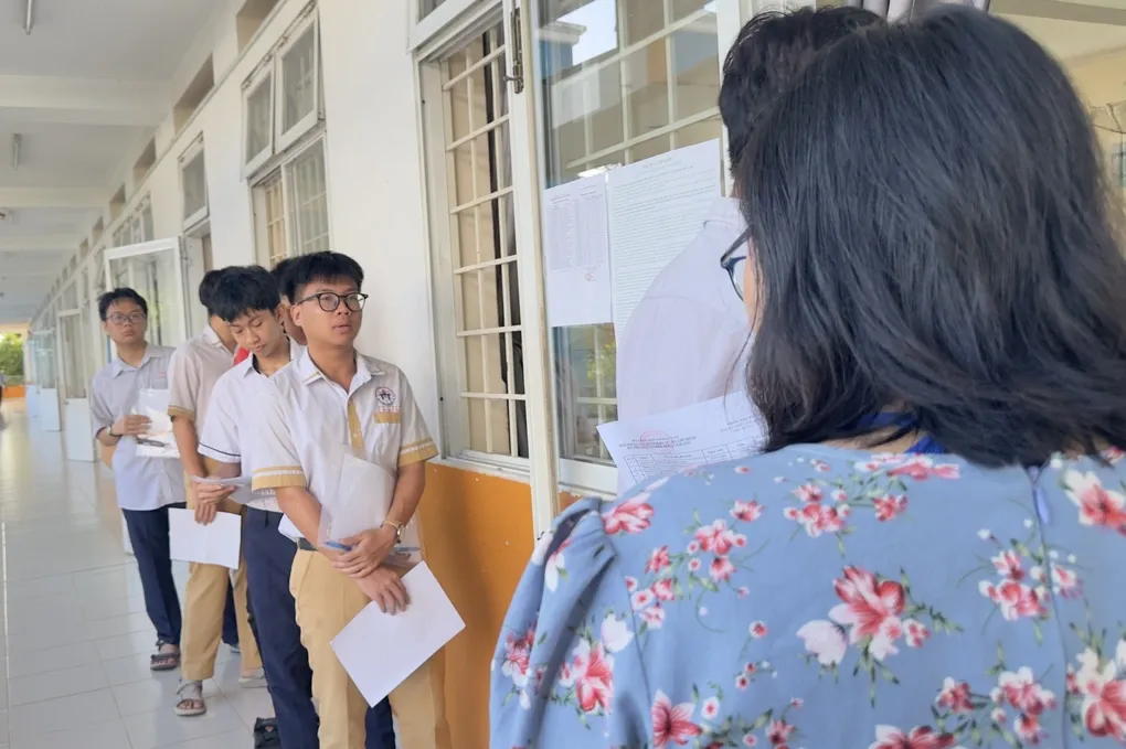 Áp lực học tập và thi cử: nhận diện lo âu, trầm cảm ở trẻ