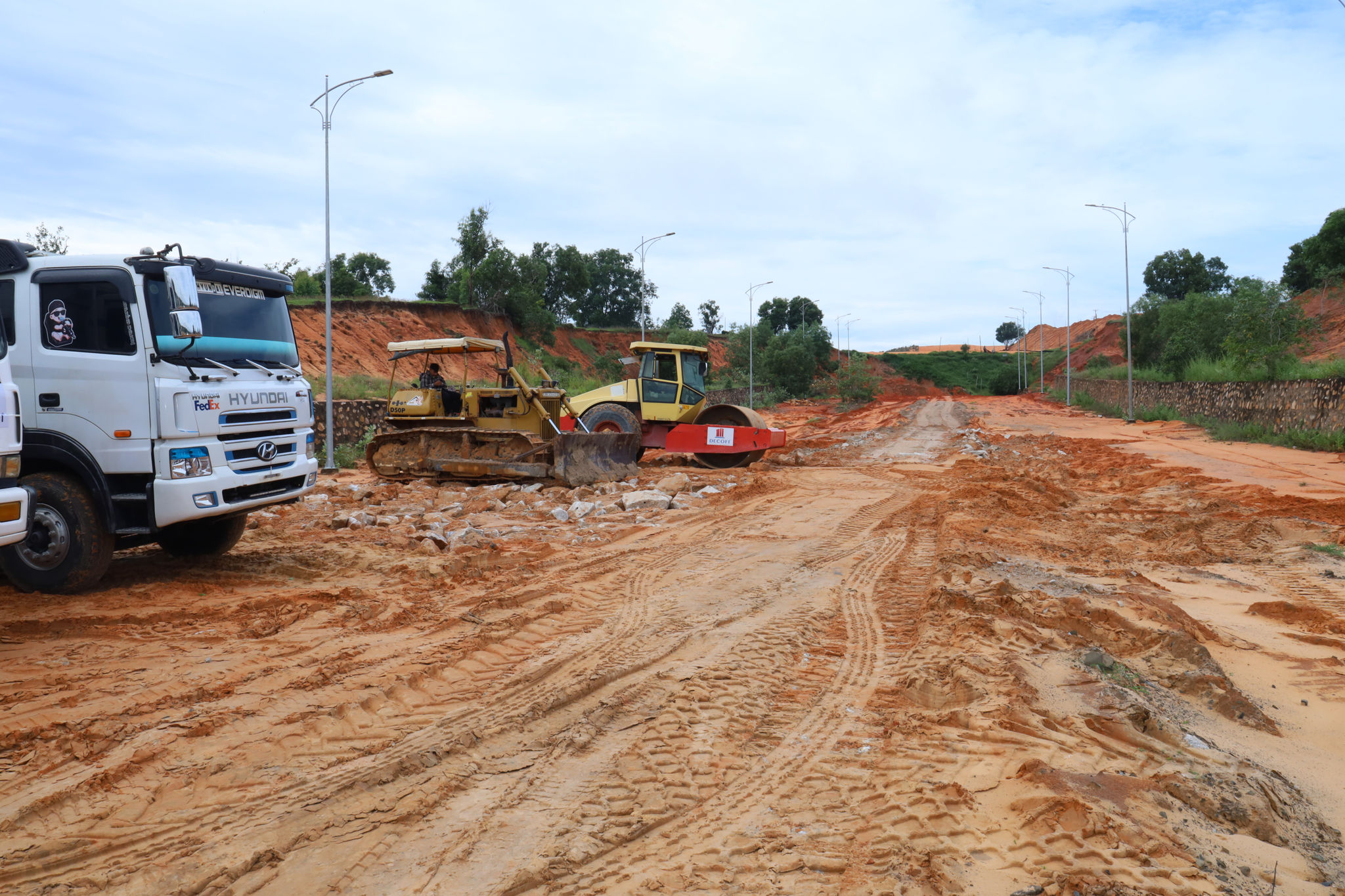 Đường ven biển Phan Thiết - Kê Gà: Vì sao tiến độ ì ạch?