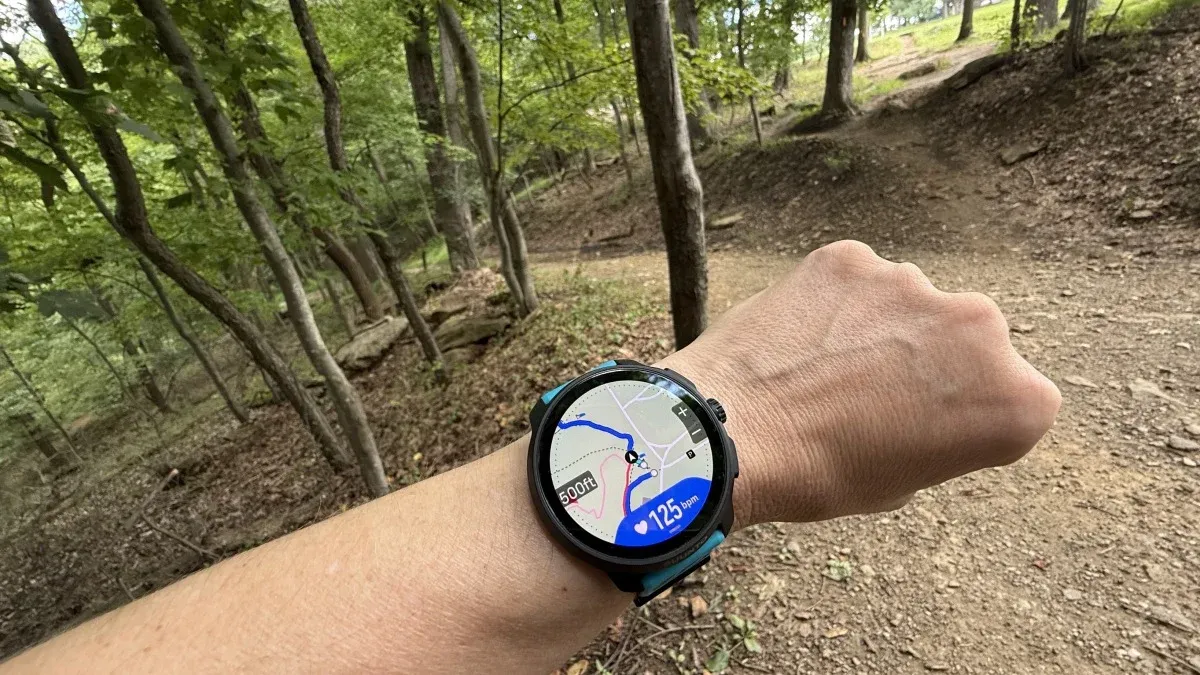 Đồng hồ chạy bộ GPS với bản đồ ngoại tuyến: nên mua mẫu nào?
