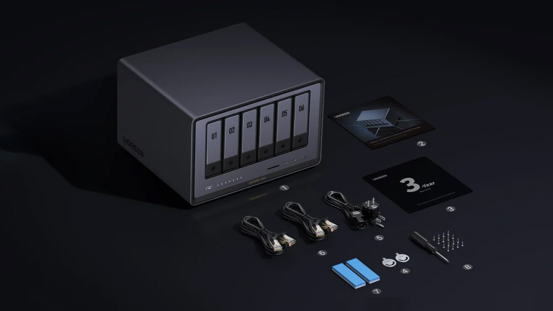 TerraMaster D8 Hybrid 2 vs UGREEN NASync DXP8800 Ultra: chọn NAS lai nào cho studio 150TB+?