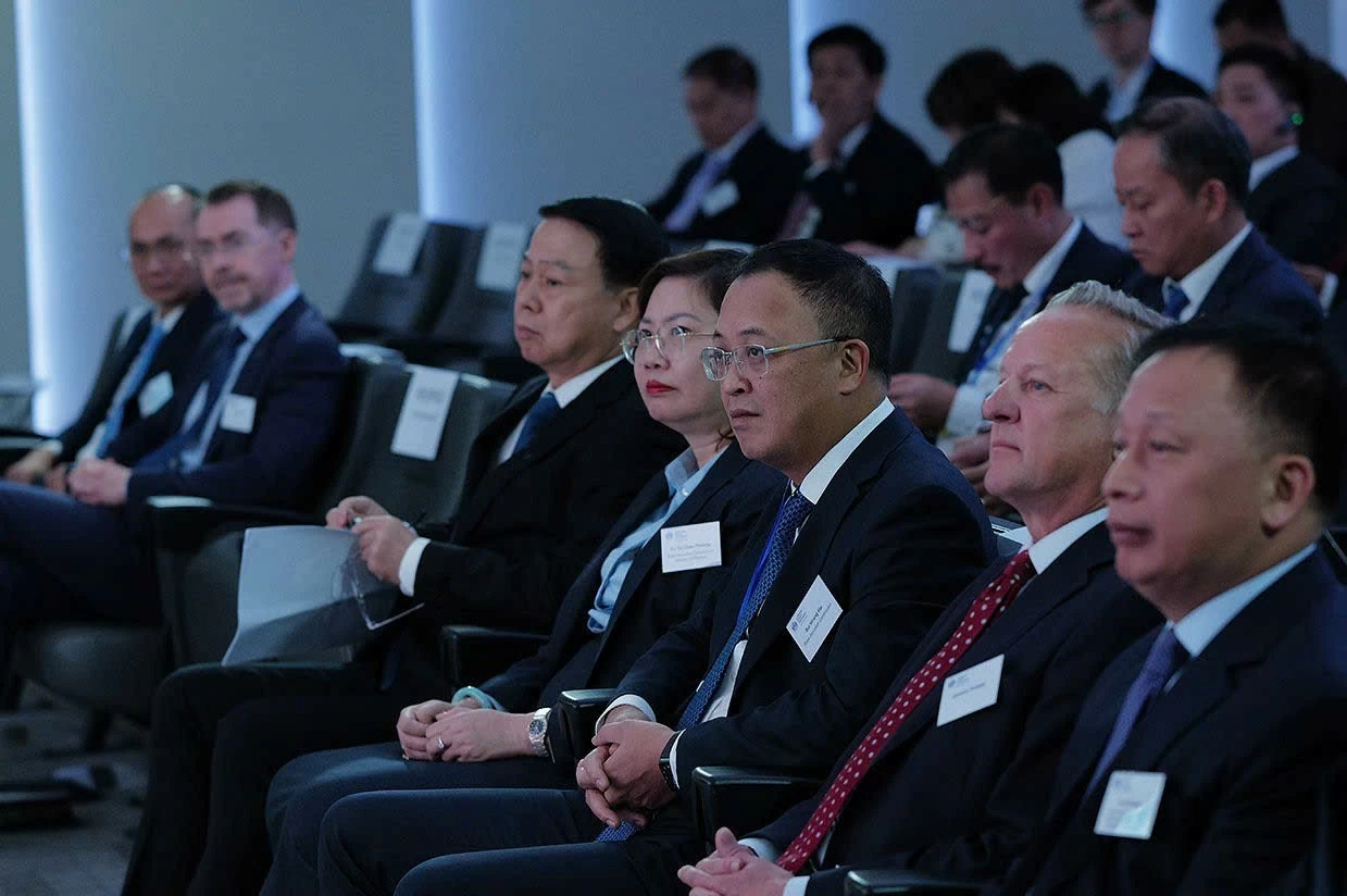 Việt Nam cải cách thị trường chứng khoán để thu hút nhà đầu tư quốc tế từ London