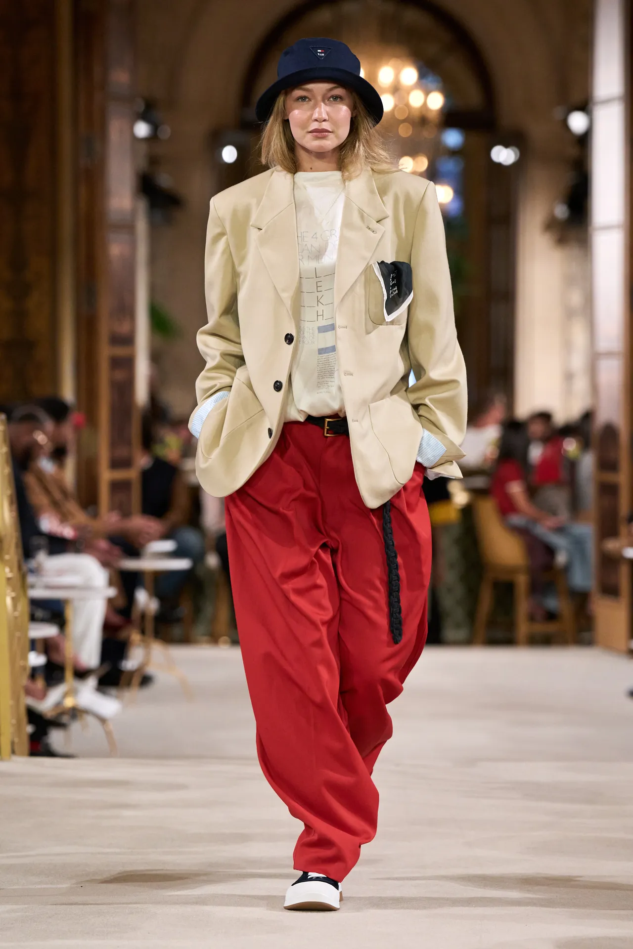 Tommy Hilfiger: Tái định nghĩa di sản Americana với góc nhìn hiện đại