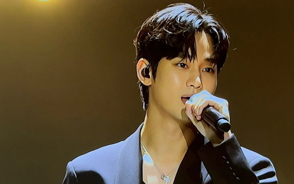Kim Soo Hyun tái xuất: chiến lược comeback từ vùng tranh cãi
