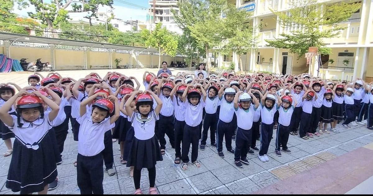 Siêu trường tiểu học Nha Trang 10.500 học sinh: Thách thức và lối thoát từ chuyển đổi số