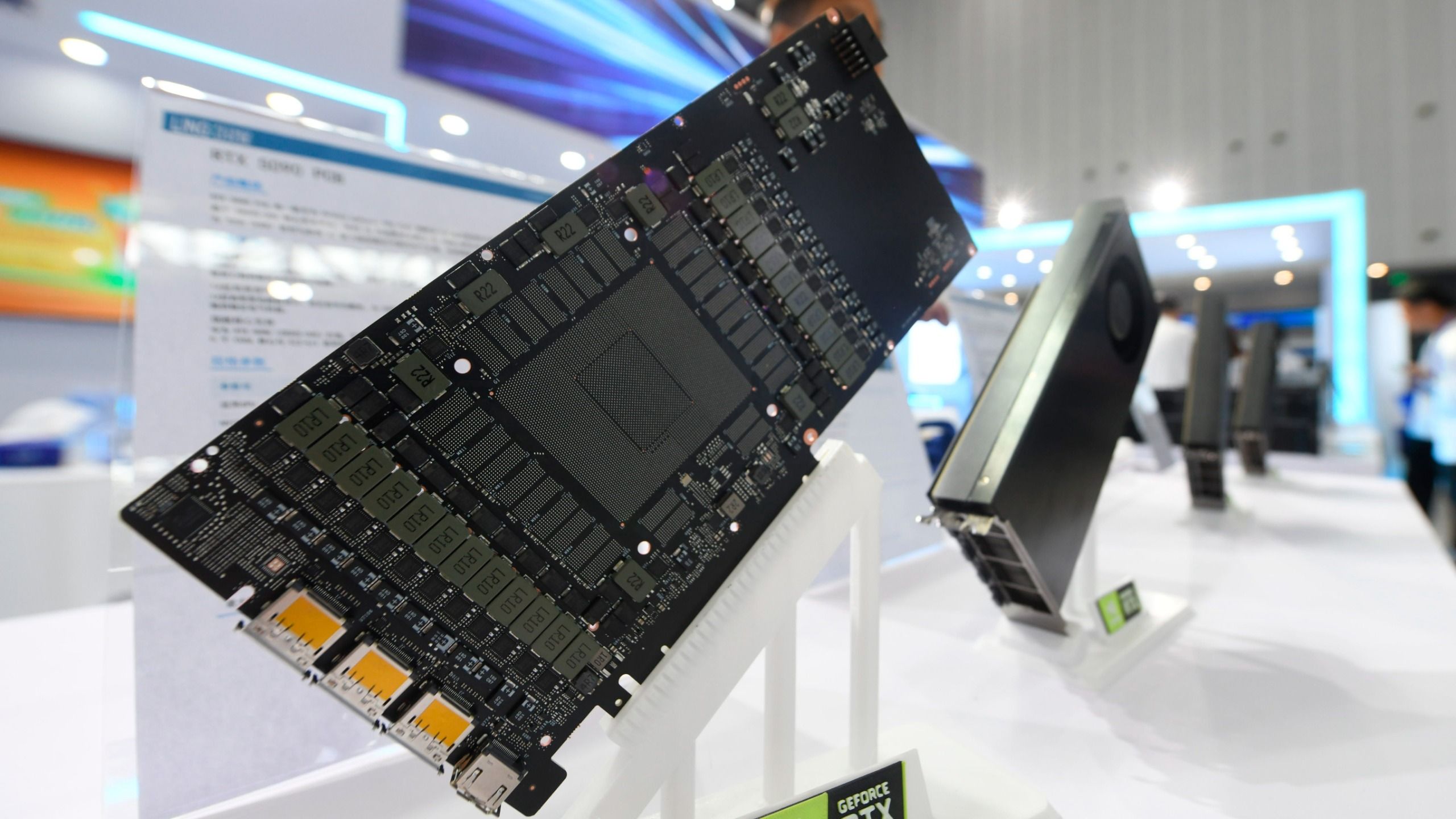 RTX 5090 96GB: Card đồ họa Trung Quốc độ chế liệu đáng tin?