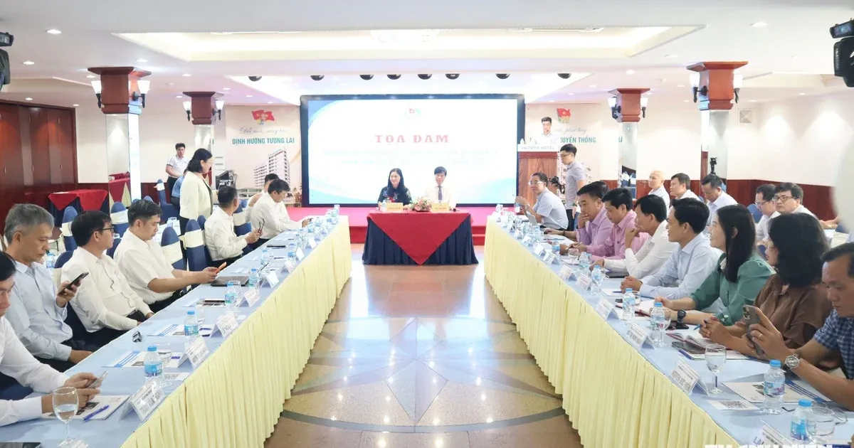 AI Trong Báo Chí: Công Cụ Mở Rộng Sức Mạnh, Không Thay Thế Trách Nhiệm