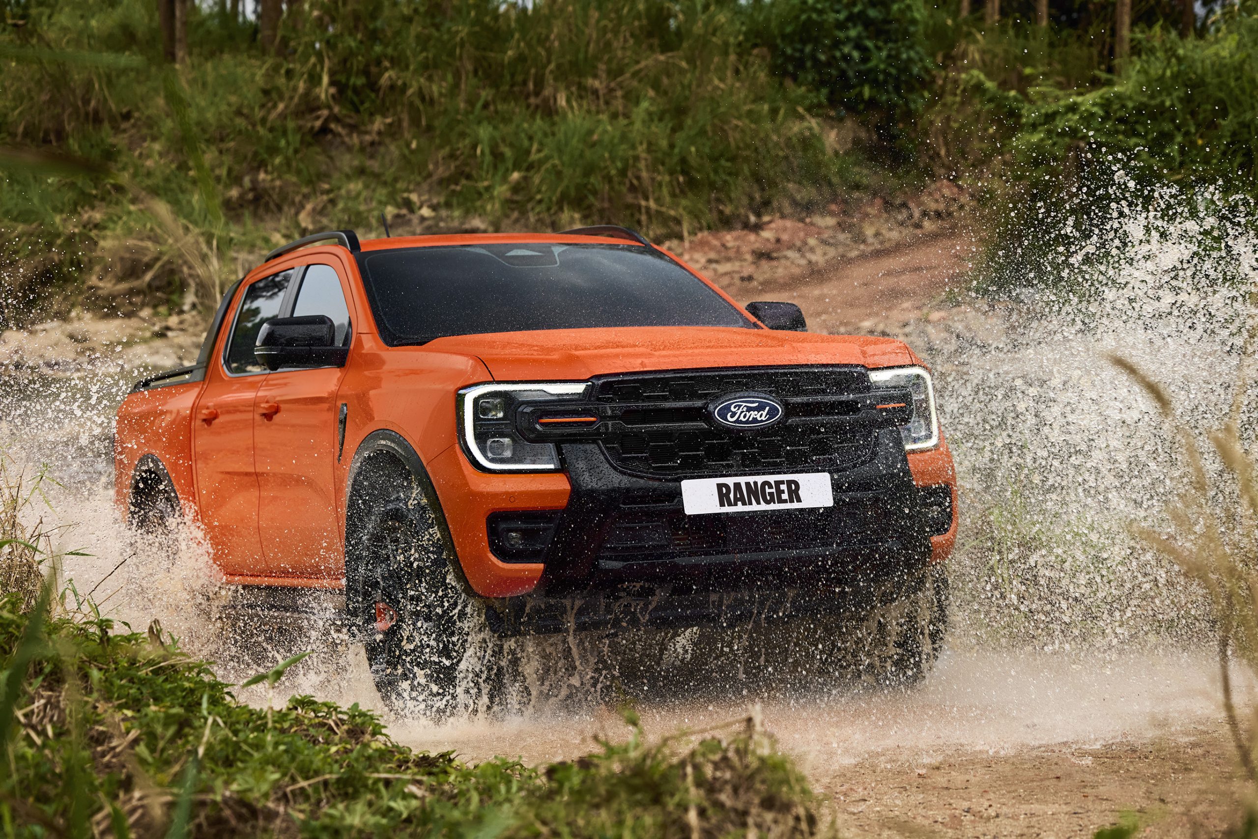 Ford Ranger bị triệu hồi vì lỗi túi khí trụ B: Chủ xe cần làm ngay