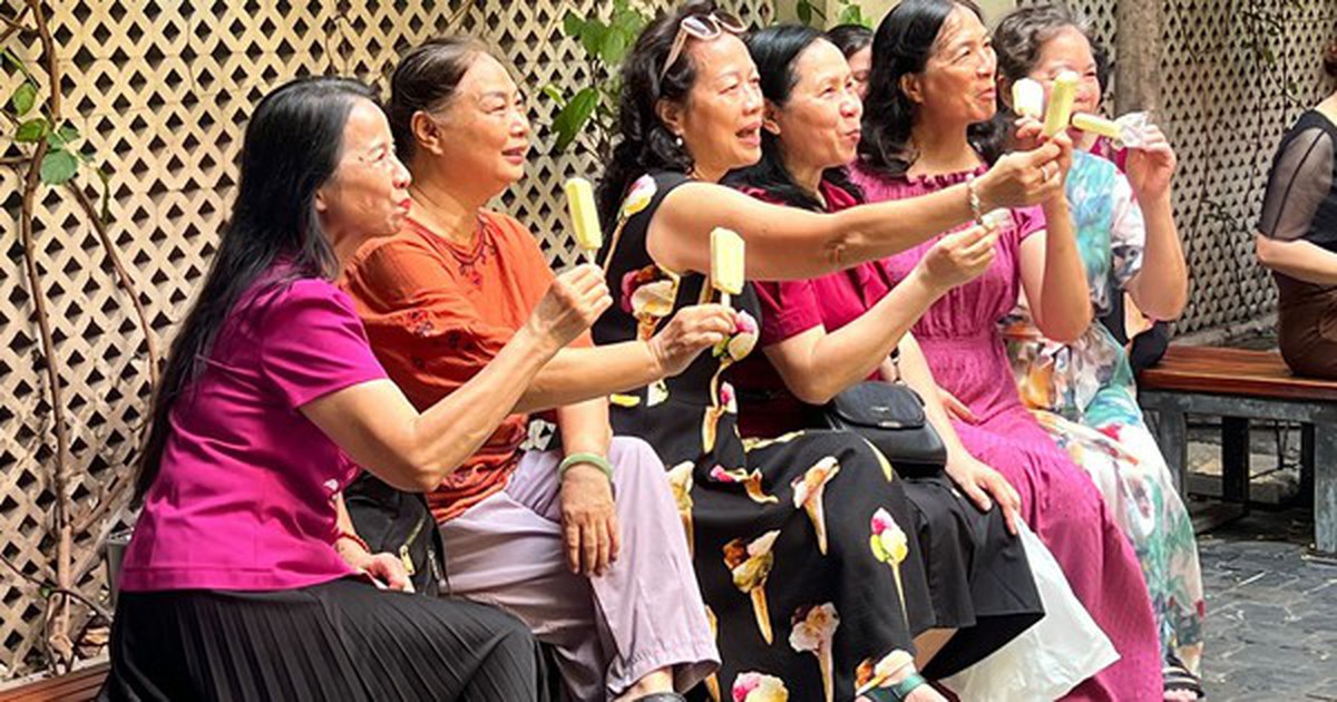 Kem Tràng Tiền đóng cửa: khi một biểu tượng ẩm thực phố cổ khép lại