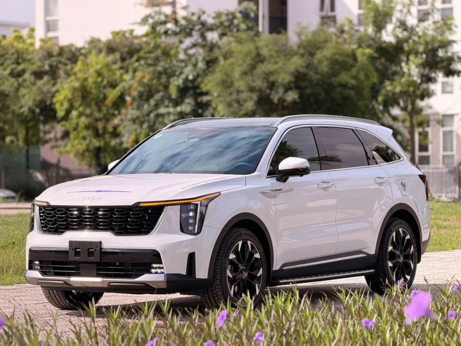 Ưu đãi ô tô tháng 9: SUV giảm sâu, có nên xuống tiền?
