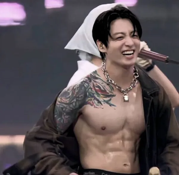 Jung Kook lập kỷ lục lịch sử streaming solo K-pop