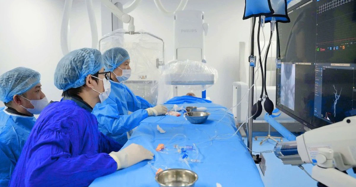 Mờ mắt và đau đầu: khi dấu hiệu đột quỵ bị xem nhẹ