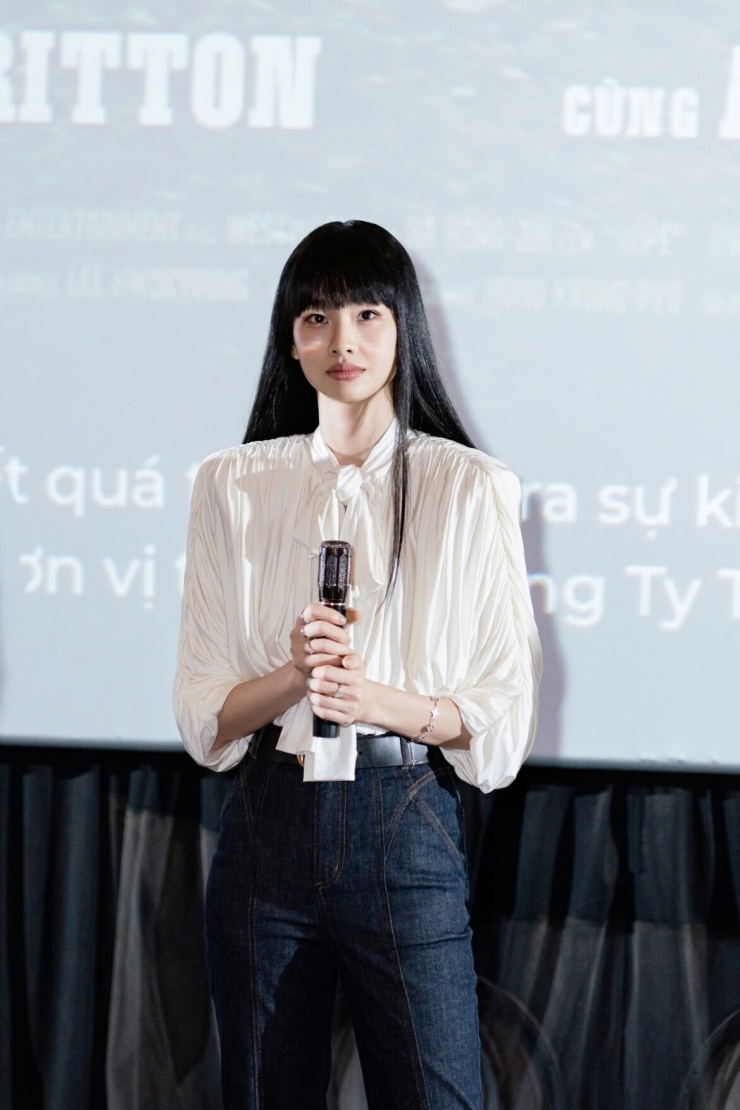 Jung Ho-yeon và cú “lột xác” cơ bắp cho phim hành động đầu tay