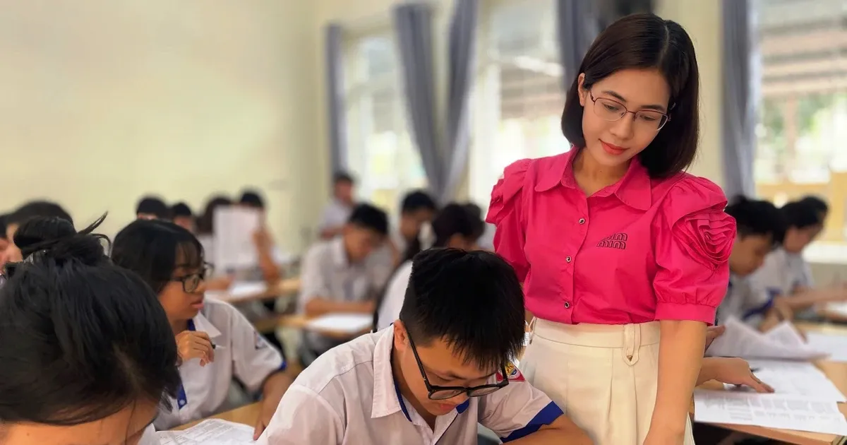 Những khoản phí nào trường công lập không được phép thu?