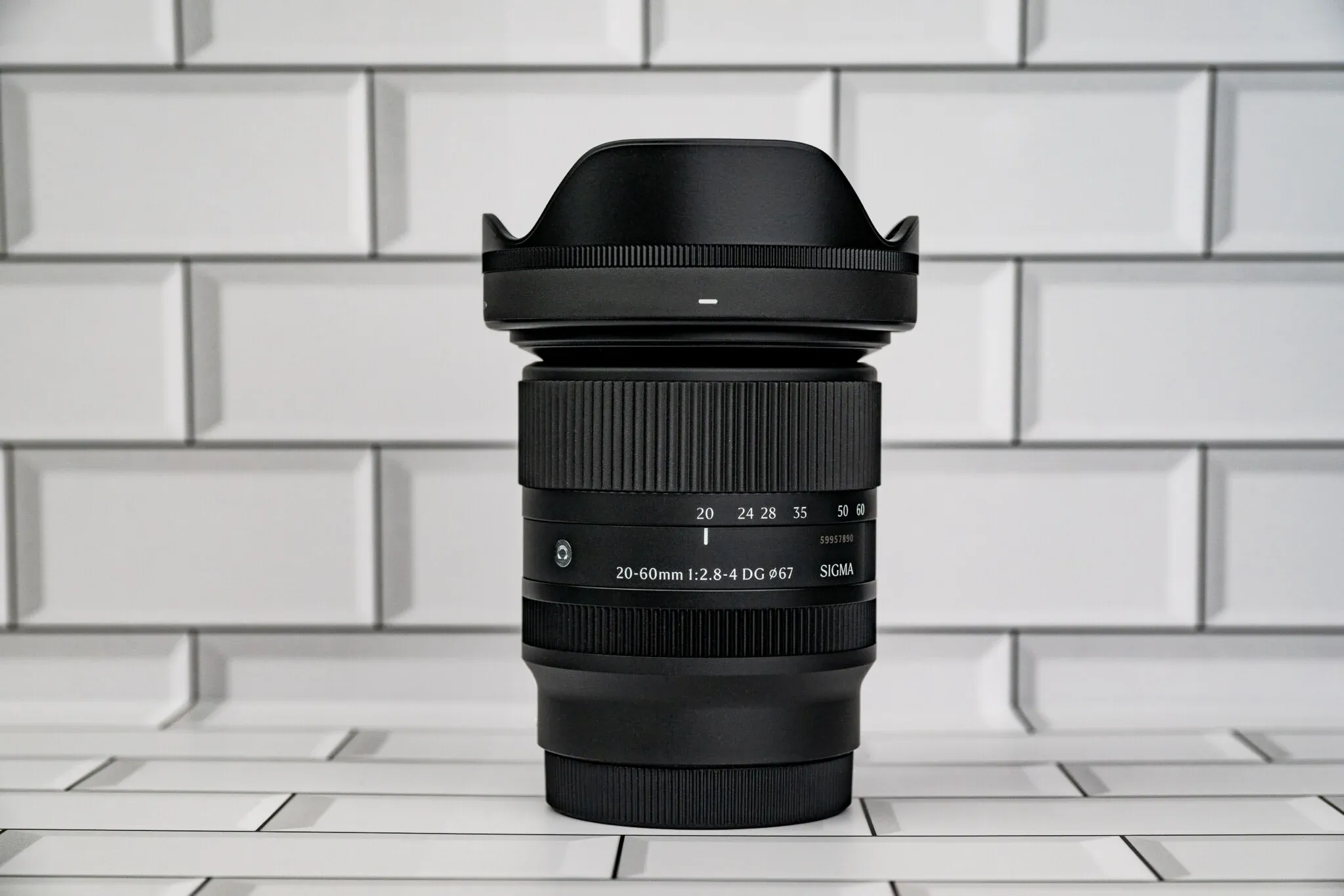 Ống kính giá rẻ với hiệu suất vượt trội: Viltrox primes và Sigma zoom