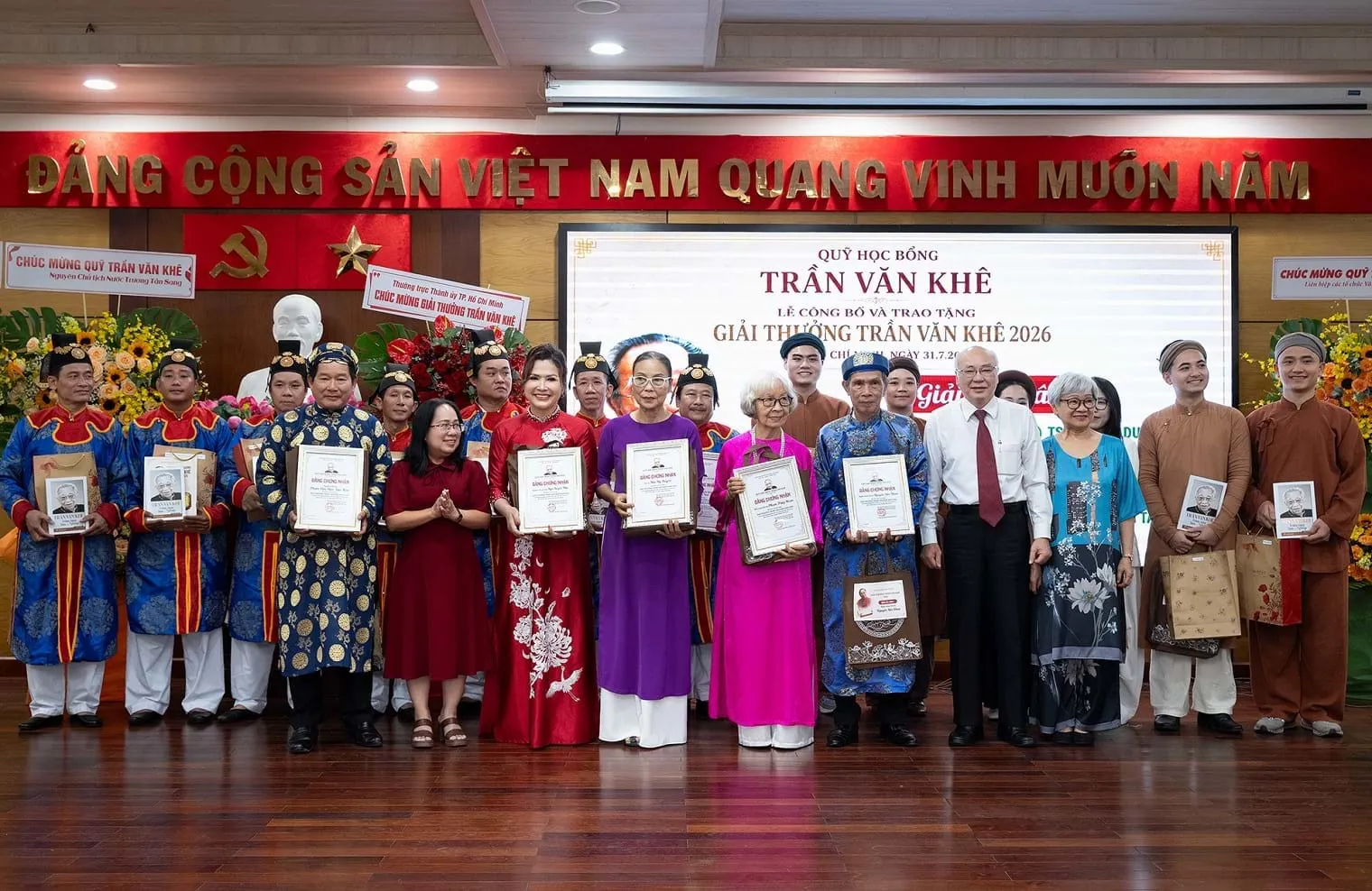 Quỹ học bổng Trần Văn Khê: Di sản âm nhạc từ trái tim đến thế hệ trẻ