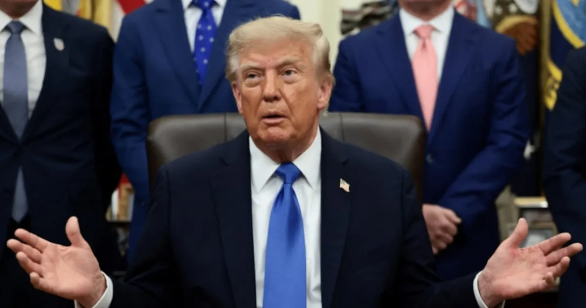 Ông Trump mở cửa cho nhà máy ô tô Trung Quốc: Cơ hội hay rủi ro?