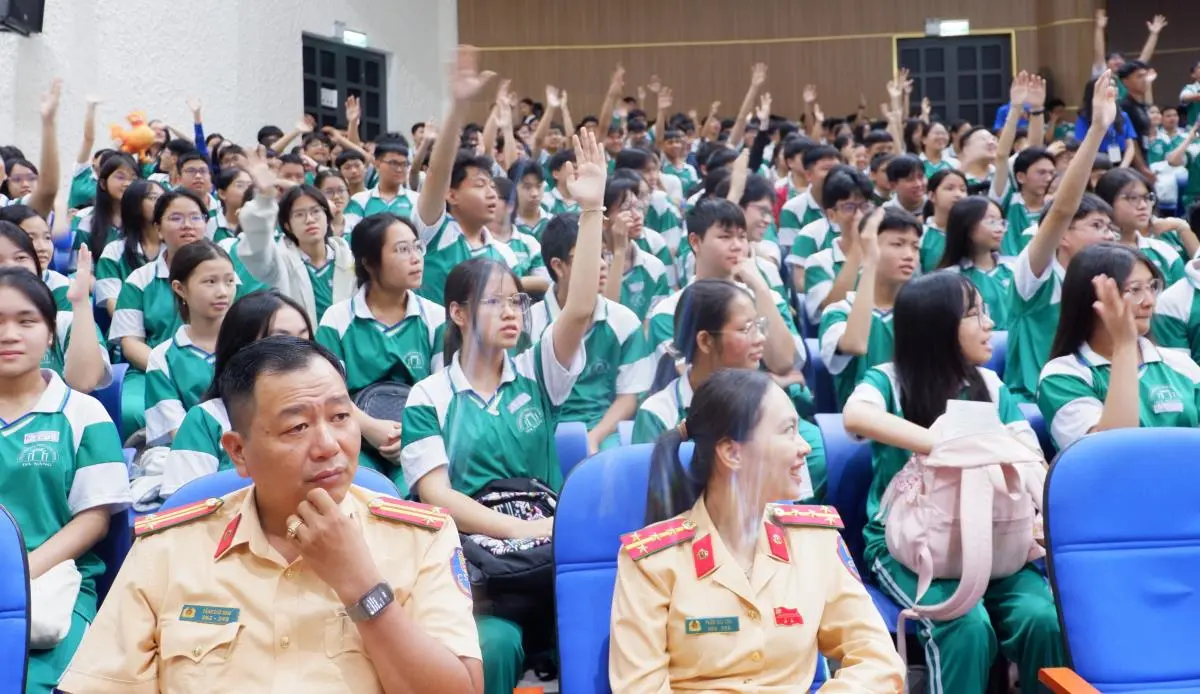 Cách hiệu quả để dạy học sinh kỹ năng tham gia giao thông an toàn