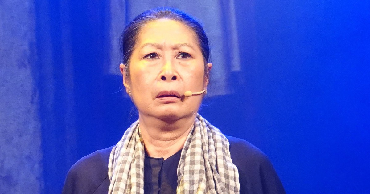 Những giám khảo huyền thoại ngồi ghế nóng Chuông Vàng Vọng Cổ