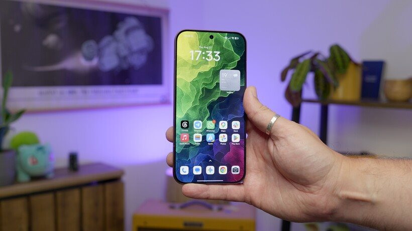 Poco F9 Ultra: Pin 8.050 mAh có đủ để bỏ qua flagship đắt tiền?