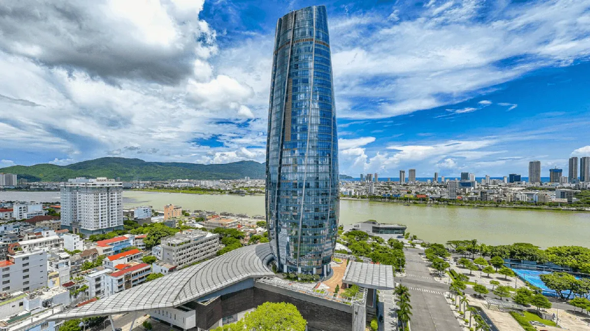 Sun Group rót hơn 10.000 tỷ vào bờ sông Hàn: Đà Nẵng đang chơi “ván lớn” với Hà Nội, TP.HCM