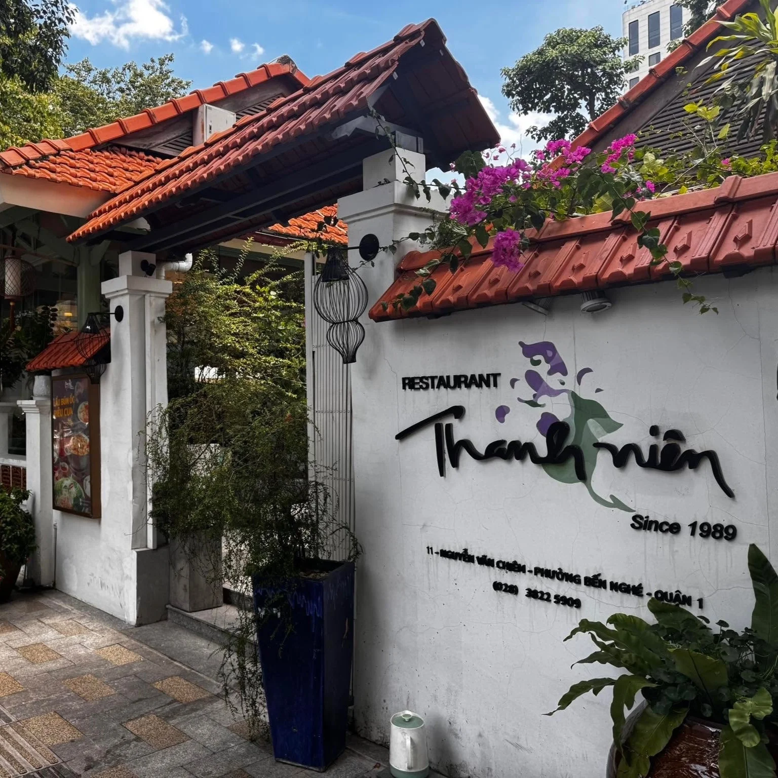 Khi những biểu tượng ẩm thực Hà Nội đóng cửa: Kem Tràng Tiền và khoảng trống di sản