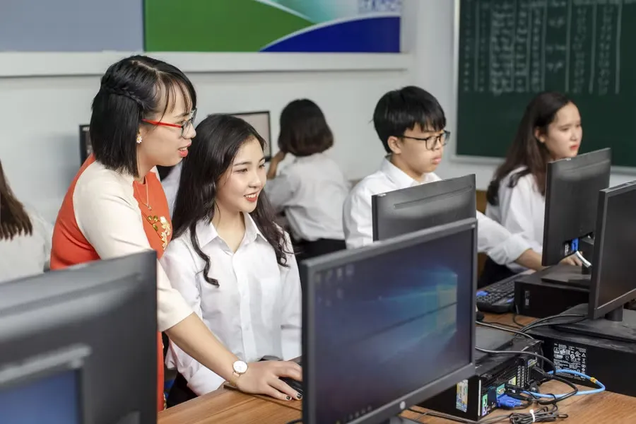 Khung cơ cấu giáo dục quốc dân mới: trung học nghề bước vào hệ thống