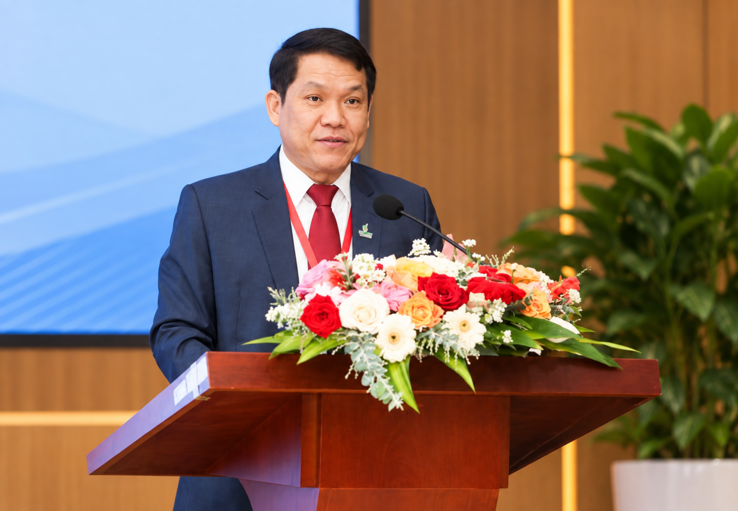 Trung tâm năng lượng tái tạo: Cực tăng trưởng công nghiệp xanh